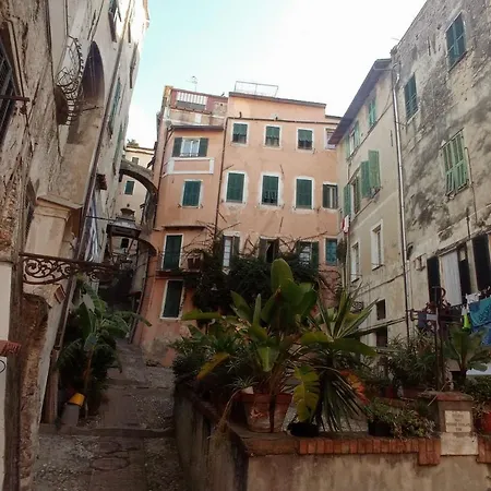 Apartamento Cisterna Home Sanremo