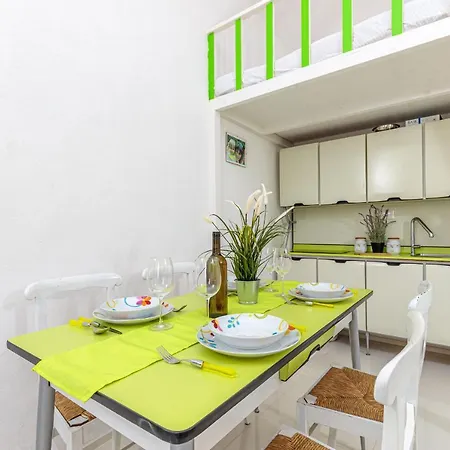 Cisterna Home * San Remo